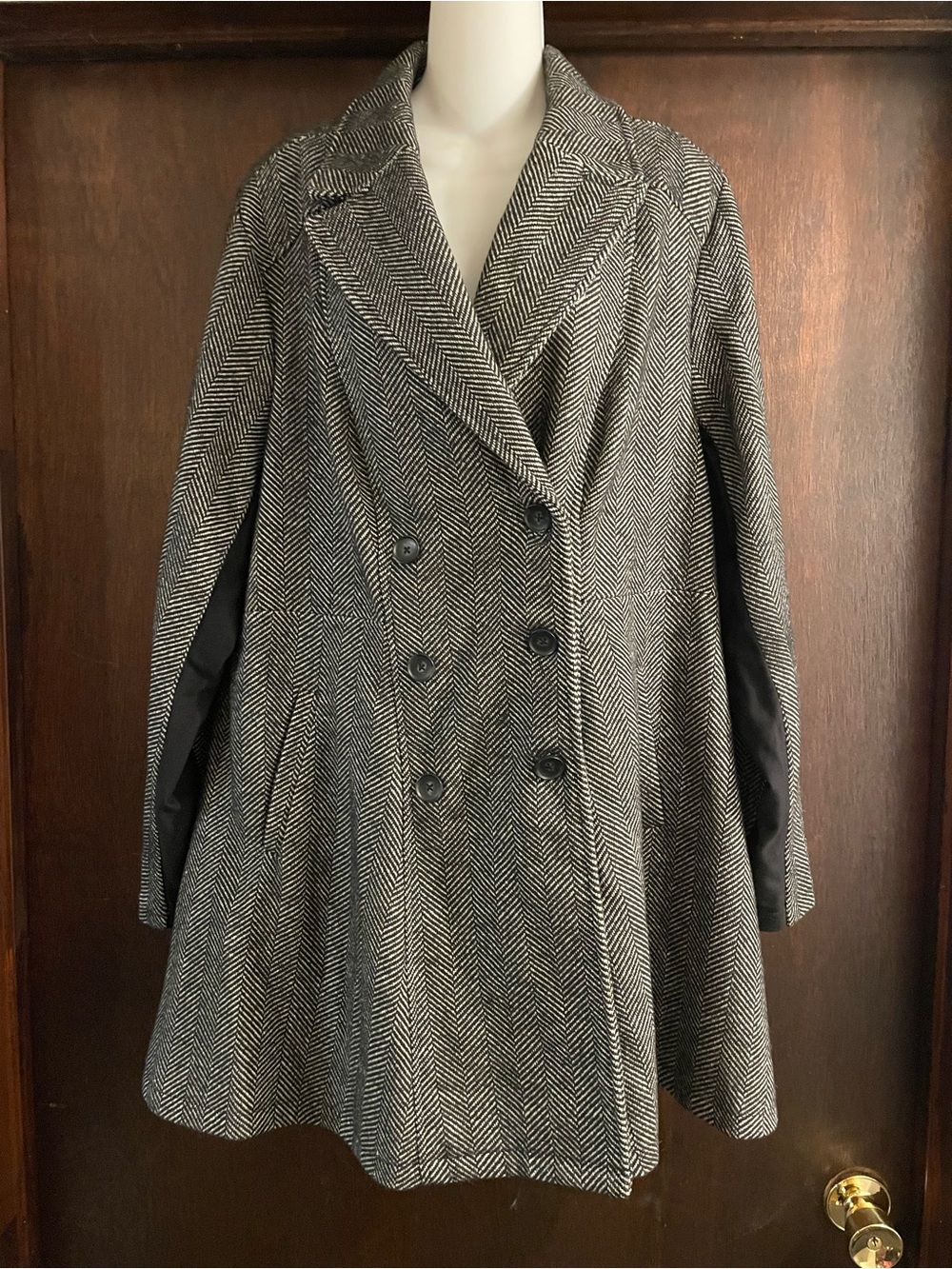 Torrid Brand Women's 2 Black & White Herringbone Tweed  Doublebreasted Jacket